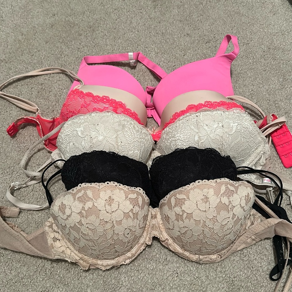 Victoria’s Secret 32C bra bundle